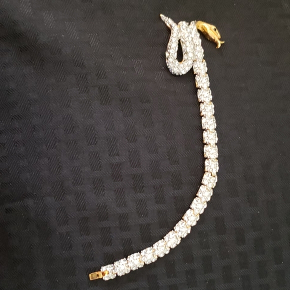 Fashion Rhinestone Bracelet - Picture 2 of 2